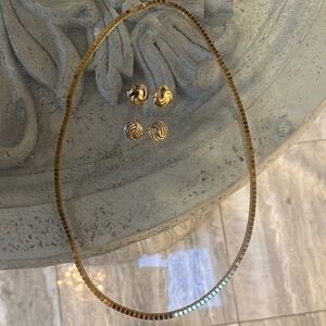 Monet Gold plated Necklace and Earring Set